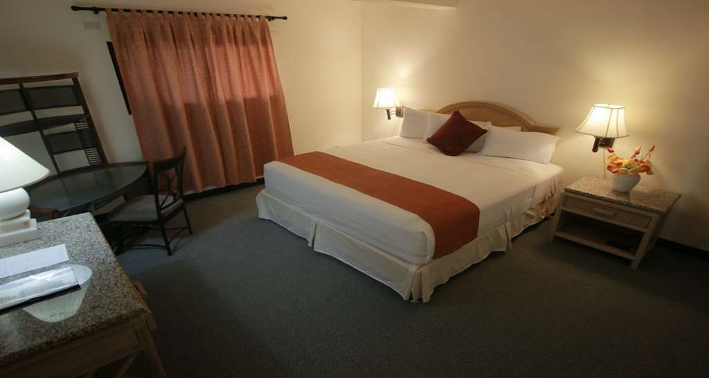 Barrigada Surestay By Best Western Guam Airport חדר תמונה